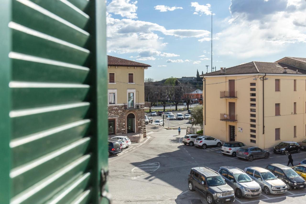 Apartamento Blu Bed Castelnuovo del Garda Exterior foto