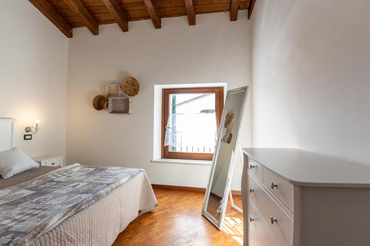Apartamento Blu Bed Castelnuovo del Garda Exterior foto